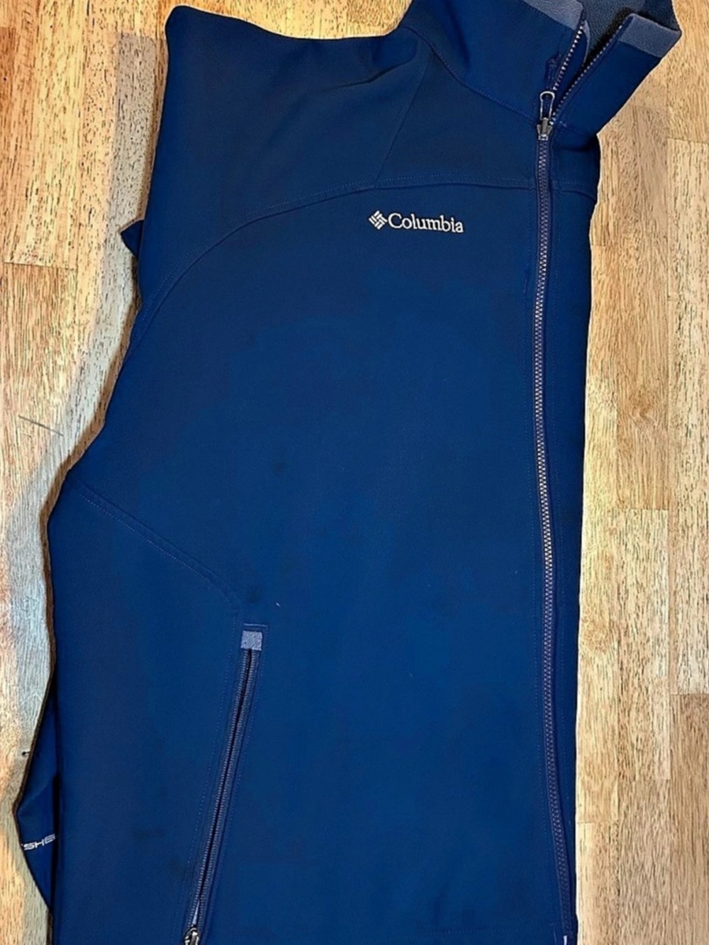 Columbia Women's Blue Softshell Vest